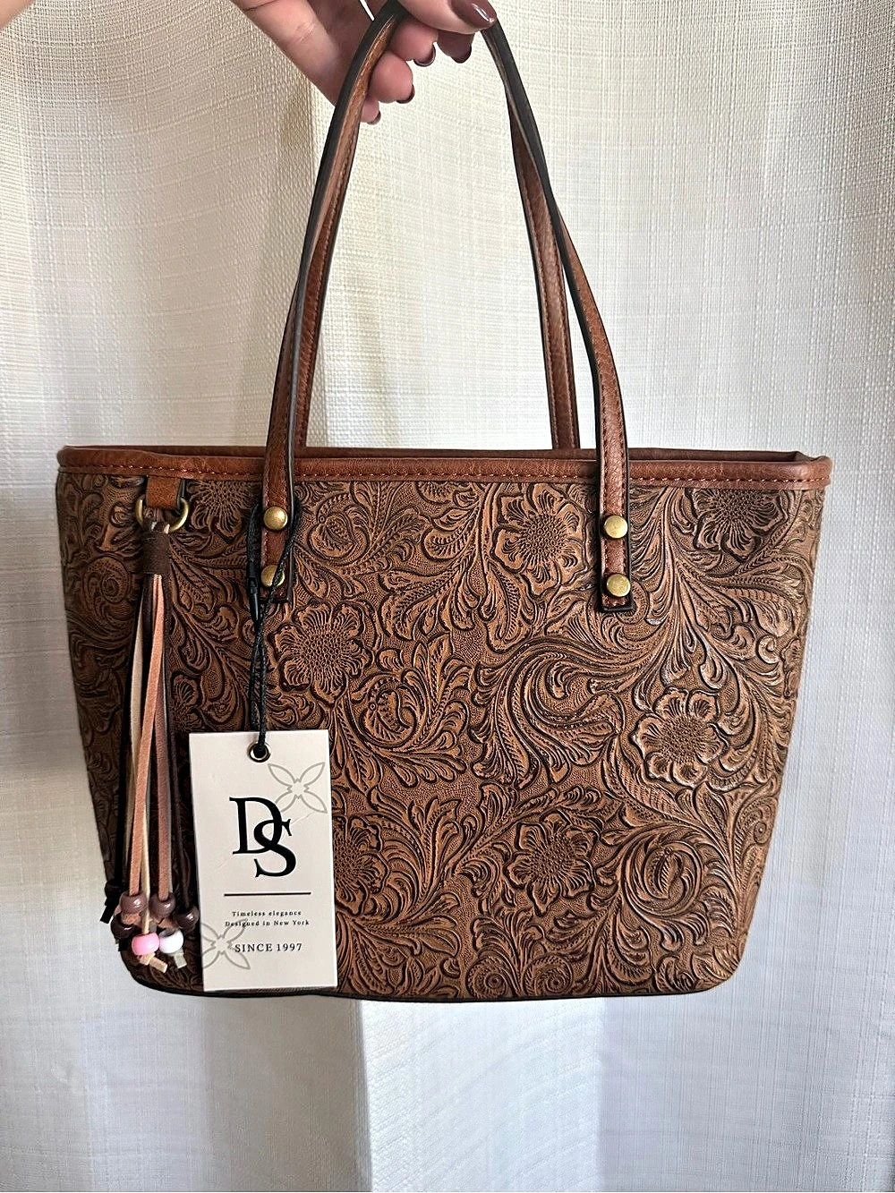 Browning Signature Series Embossed Floral Tote in Brown NWT